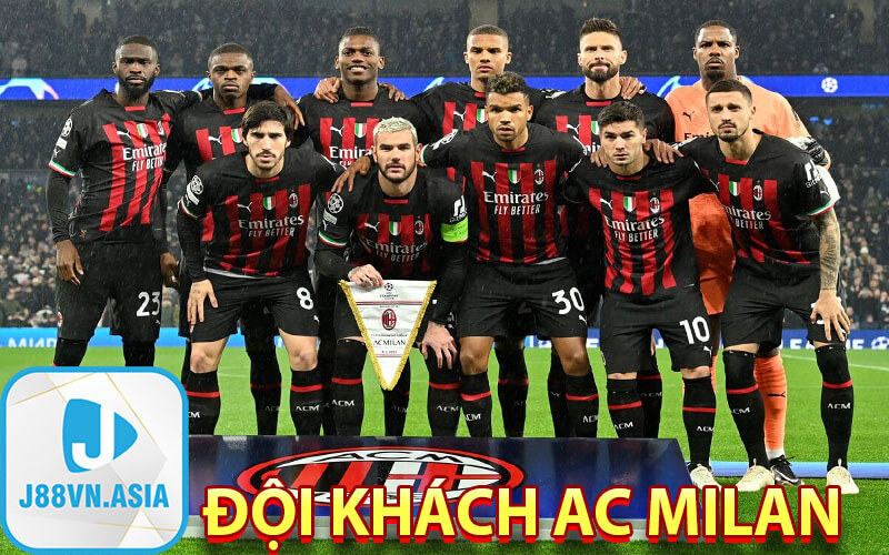 Đội khách AC Milan